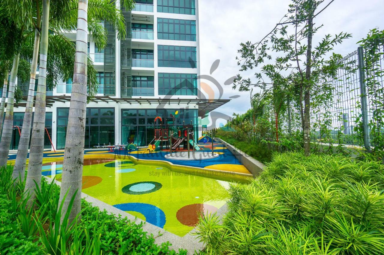 Nn Famille Guest House Pasir Gudang Luaran gambar